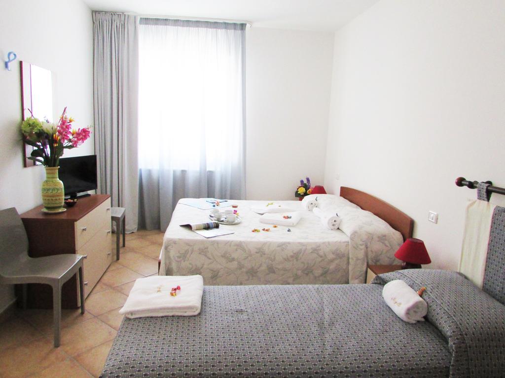 B&B Monelli Дизо Екстериор снимка