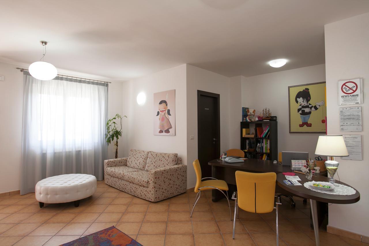 B&B Monelli Дизо Екстериор снимка